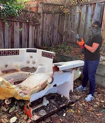 Best Basement Cleanout  in New Rockford, ND